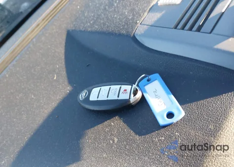 2010 Nissan Sentra 2.0Sl из США, поврежденный, VIN 3N1AB6APXAL641158